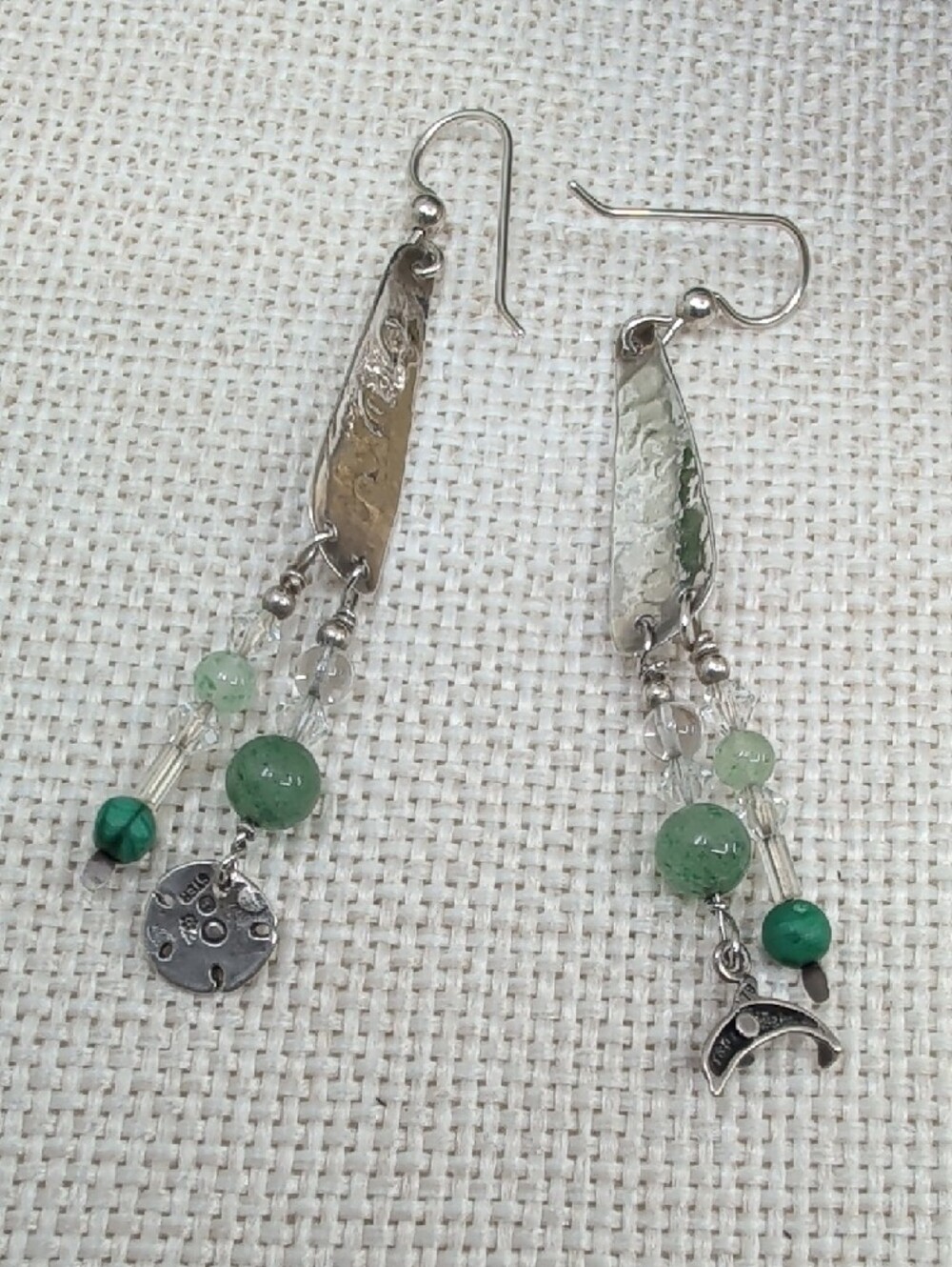 Vintage 925 Sterling Silver Green Stone Dolphin Sand Dollar Dangle Earrings - Picture 13 of 17